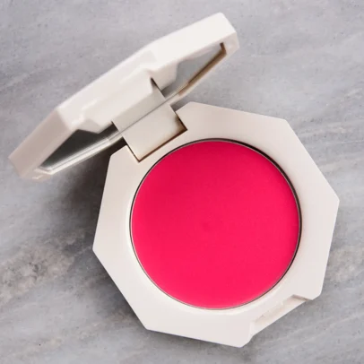Fenty Beauty - Cheeks Out Freestyle Cream Blush – 100% Original Products in Bangladesh |