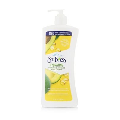 St.Ives Daily Hydrating Vitamin E & Avocado Body Lotion 621ml